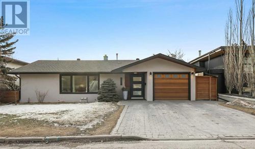 2407 Juniper Rd Nw, Calgary, AB, T2N3V3 | Card Image