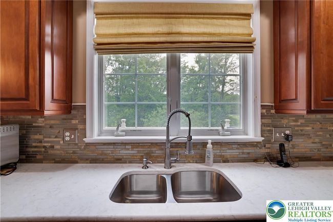 638 Stratton Dr, House other with 5 bedrooms, 4 bathrooms and null parking in East Stroudsburg PA | Image 12