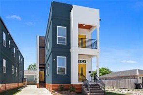 1328 Harrison Ave, New Orleans, LA, 70122-1667 | Card Image