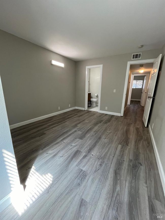 APT-19 - 2525 Walters Way, Condo with 2 bedrooms, 2 bathrooms and 1 parking in Concord CA | Image 13