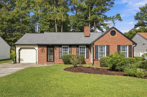 135 Wood Lake Dr, Murrells Inlet, SC, 29576-8803 | Card Image