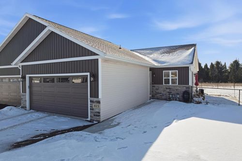 815 Green Pastures Trail, PLOVER, WI, 54467 | Card Image