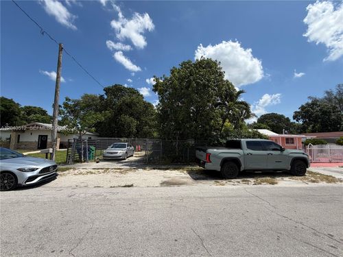 867 Nw 109th St, Miami, FL, 33168-2134 | Card Image