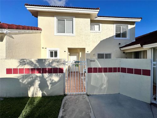 0-3002 San Remo Cir, Homestead, FL, 33035-1132 | Card Image