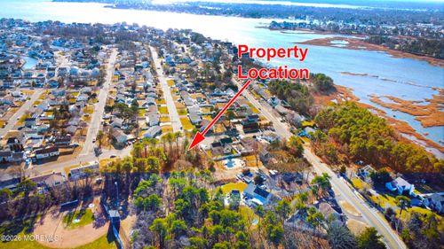 32 Tiller Ln, Brick, NJ, 08723-6741 | Card Image