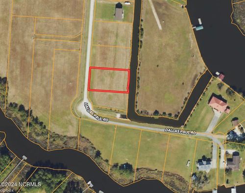 75 Dallas Paul Rd, Belhaven, NC, 27810-9528 | Card Image