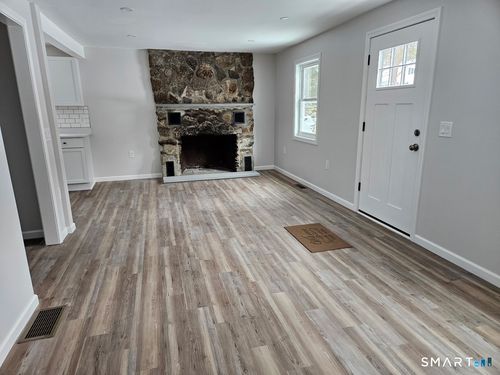 2478 Main St, Coventry, CT, 06238-1929 | Card Image