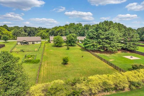 365 Silver Lake Road, Duncan, SC, 29334 | Card Image