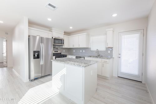 13909 Paseo Bosque Ave, El Paso, TX, 79928 | Card Image