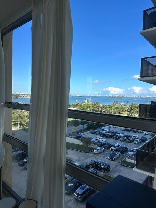 apt-701-600 Ne 36th St, Miami, FL, 33137-3933 | Card Image