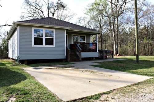 228 County Road 1060, Wiergate, TX, 75977-9731 | Card Image