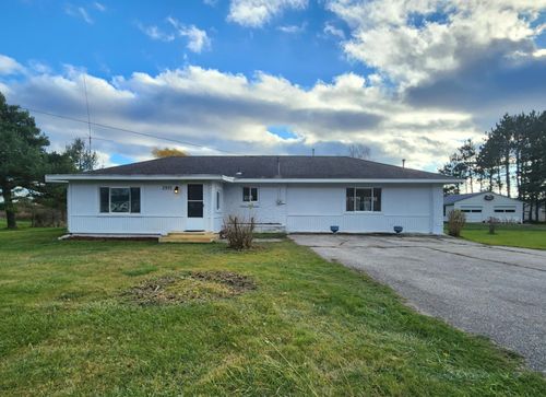 2815 W M 55, Tawas City, MI, 48763-9707 | Card Image