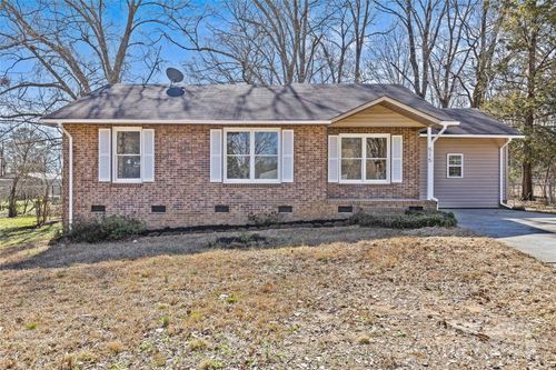 515 Richards Rd, Chester, SC, 29706-2681 | Card Image