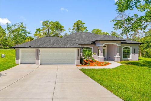 8207 Christopher Ln, WEEKI WACHEE, FL, 34613-5363 | Card Image