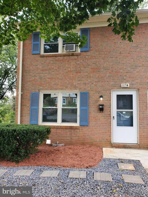 117 S Shenandoah Ave, FRONT ROYAL, VA, 22630-2547 | Card Image