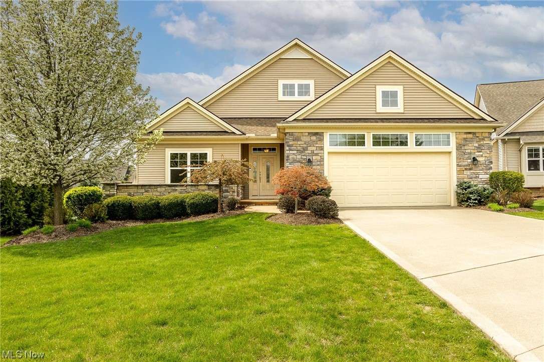 153 Queensbury Place, Sold in Broadview Heights Zoocasa