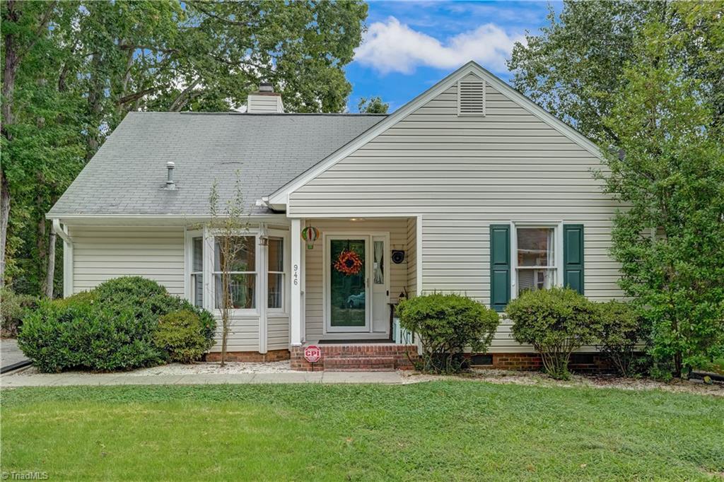 Chatfield Dr, Jamestown, NC 27282