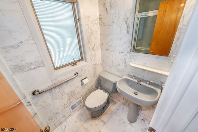 6 Rutgers Pl, House other with 4 bedrooms, 2 bathrooms and null parking in Clifton NJ | Image 9