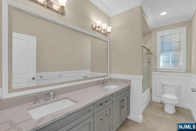 474 Walnut St, Home with 3 bedrooms, 3 bathrooms and null parking in Ridgefield NJ | Image 24
