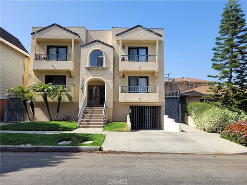 11041 La Maida St, North Hollywood, CA, 91601-4563 | Card Image