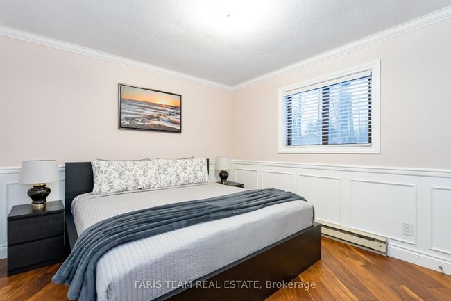 8 Celestine Crt, House other with 5 bedrooms, 2 bathrooms and 9 parking in Tiny ON | Image 18