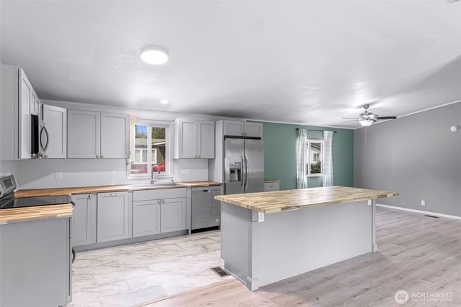UNIT-101 - 700 N Reed St, House other with 4 bedrooms, 2 bathrooms and null parking in Sedro Woolley WA | Image 10
