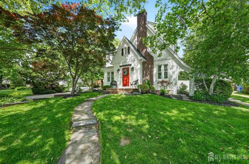 1109 N Boyd Parkway N, North Brunswick, NJ, 08902 | Card Image