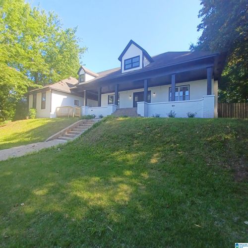 3020 Briarcliff Rd, HUEYTOWN, AL, 35023-3104 | Card Image