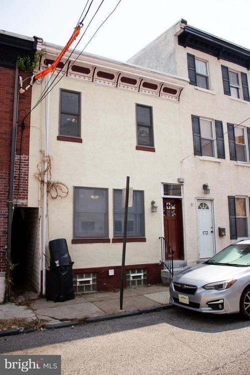 175 Krams Ave, PHILADELPHIA, PA, 19127-2025 | Card Image