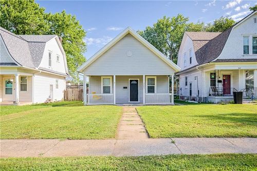 2605 Renick St, Saint Joseph, MO, 64507-1438 | Card Image