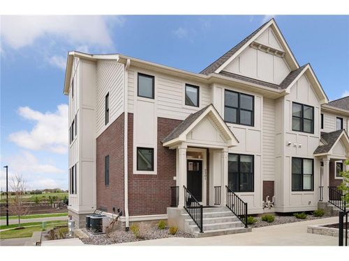 2301 Simply Living Ln, Hudson, WI, 54016-5701 | Card Image