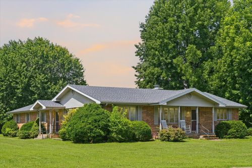 1635 Oak Dr, Aurora, MO, 65605-2630 | Card Image