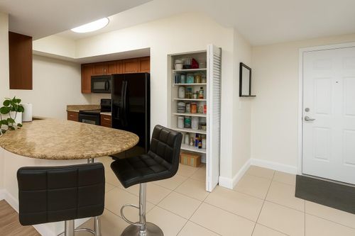 apt-404-7280 Sw 90th St, Miami, FL, 33156-8328 | Card Image