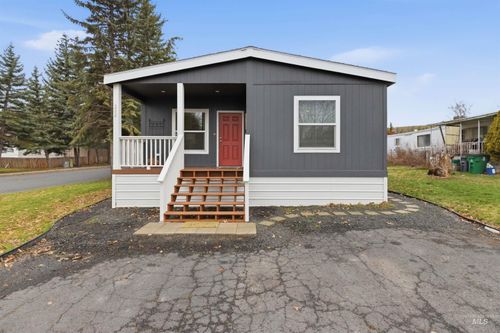 spc-302-411 N Almon St, Moscow, ID, 83843-9716 | Card Image