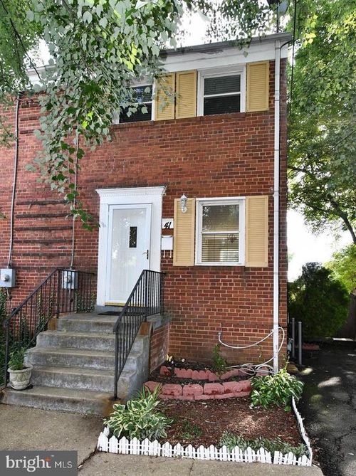 41 Underwood Pl, ALEXANDRIA, VA, 22304-4941 | Card Image