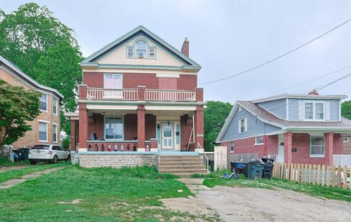 3962 W 8th Street, Cincinnati, OH, 45205 | Card Image