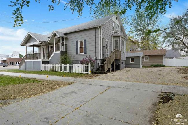 301 E Main St, House other with 4 bedrooms, 2 bathrooms and null parking in Council Grove KS | Image 28