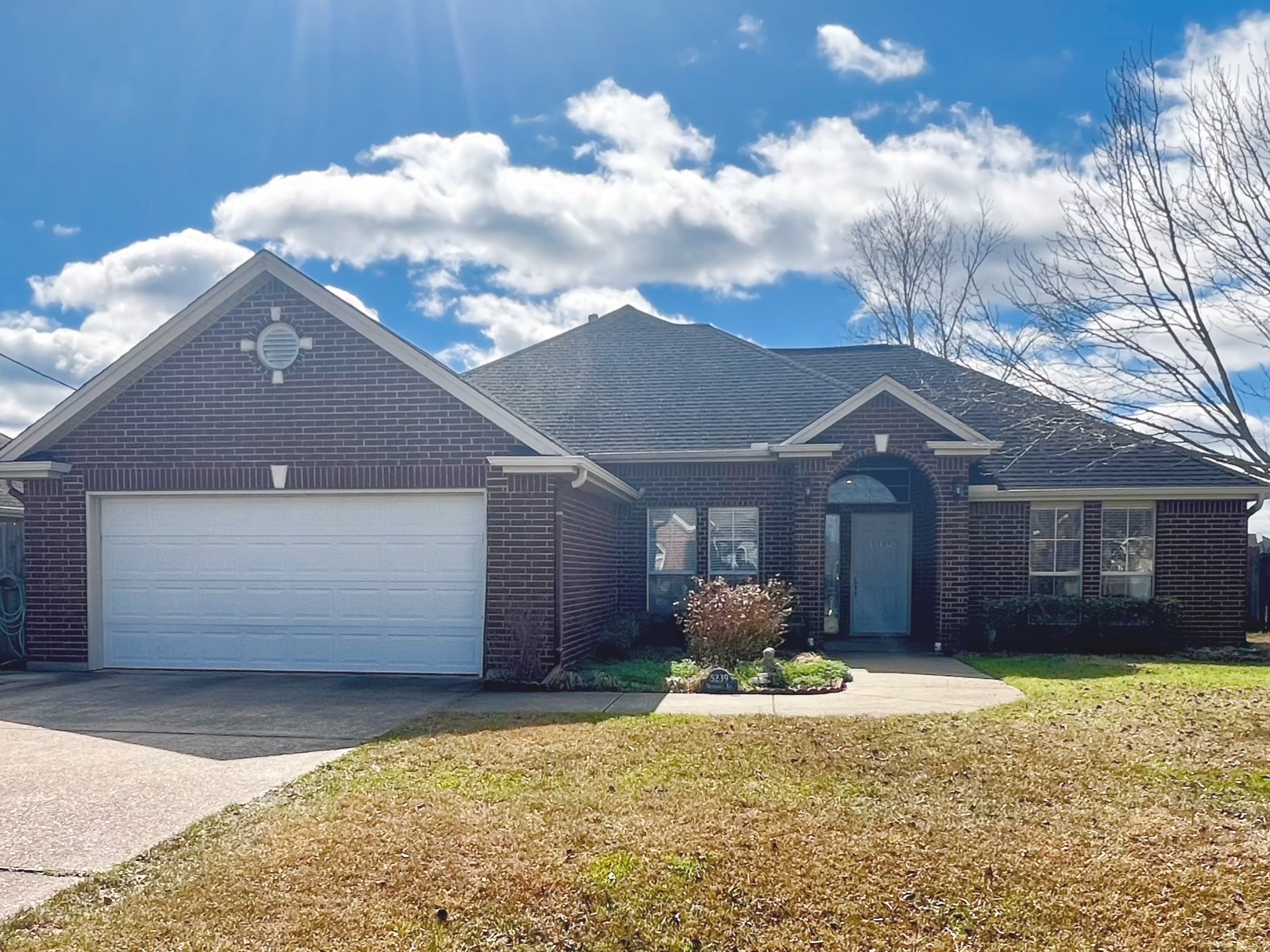 Westgate Ln, Lumberton, TX 77657