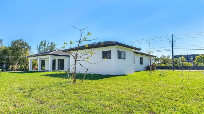 15455 Sw 232 Nd St, House other with 5 bedrooms, 4 bathrooms and null parking in Miami FL | Image 50