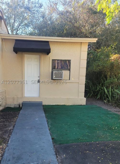 efficiency-842 Nw 107, Miami, FL, 33168 | Card Image