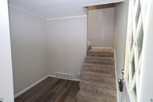 408 W 5th St, Washburn, WI, 54891-9409 | Card Image