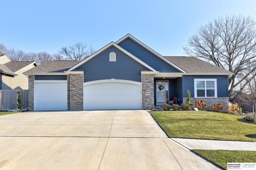 7815 S 198th Street, Gretna, NE, 68028 | Card Image