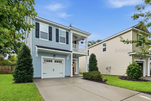 11 Cabbage Palm Ln, Bluffton, SC, 29910-9694 | Card Image