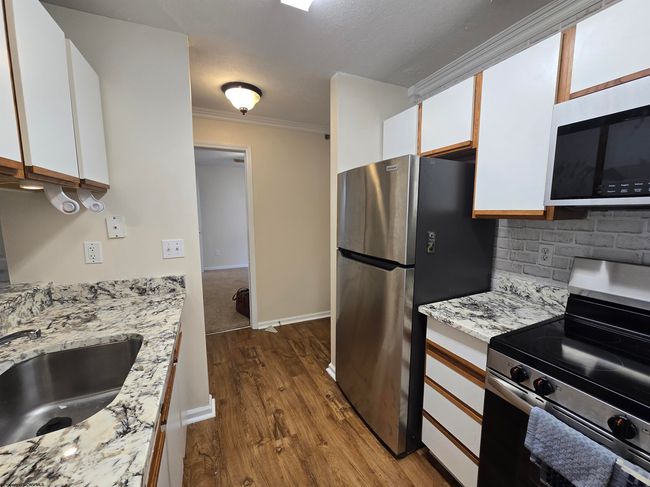 1205 University Commons Dr, Condo with 4 bedrooms, 4 bathrooms and 3 parking in Star City WV | Image 7
