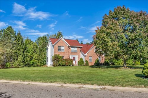 4388 Wedgewood Dr, Copley, OH, 44321-1275 | Card Image