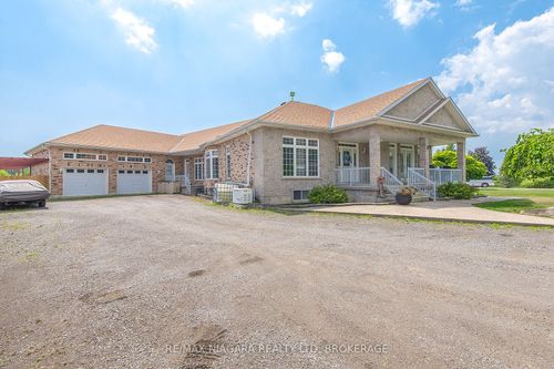 5199 Sherkston Rd, Sherkston, ON, L0S1R0 | Card Image