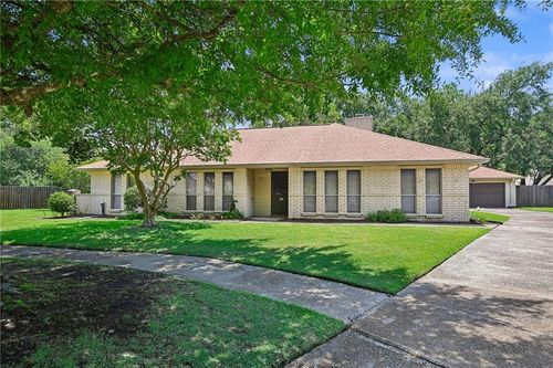417 Pine Forest Dr, Slidell, LA, 70458-1714 | Card Image