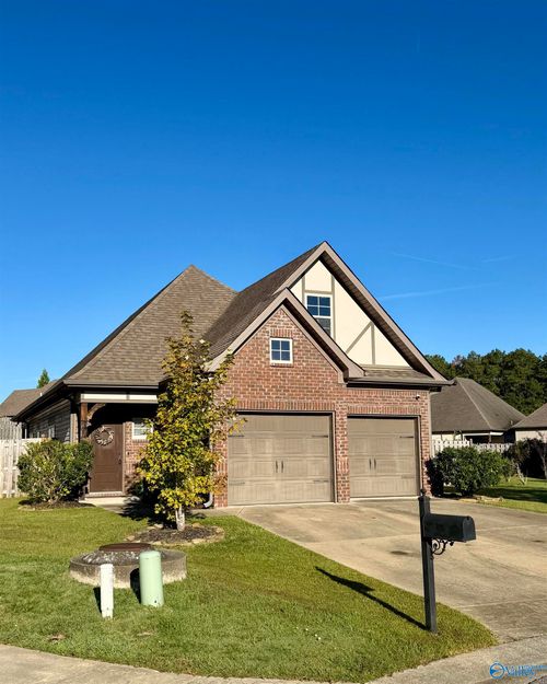 144 Love Ln, Sterrett, AL, 35147-9546 | Card Image