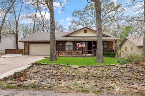 17 Yarmouth Dr, Bella Vista, AR, 72715-2347 | Card Image