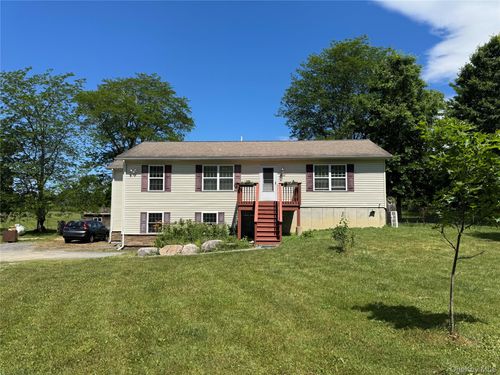 1556 Albany Post Rd, Gardiner, NY, 12525-5520 | Card Image